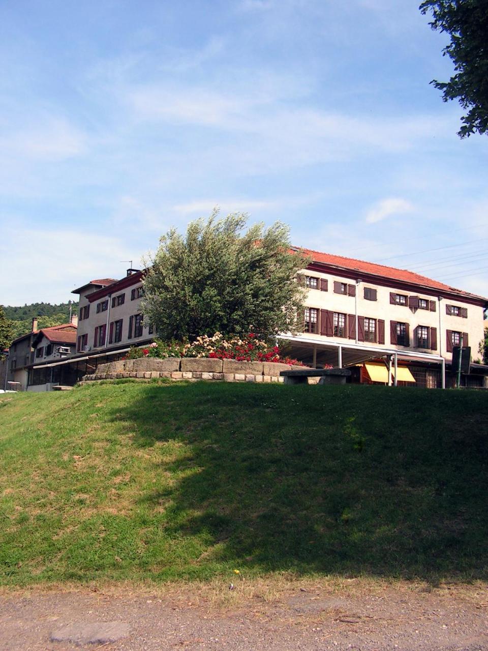 Domaine De La Barolliere Hotel Saint-Paul-en-Jarez Kültér fotó