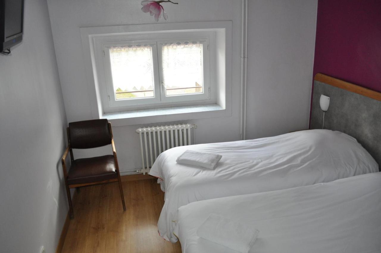 Domaine De La Barolliere Hotel Saint-Paul-en-Jarez Kültér fotó