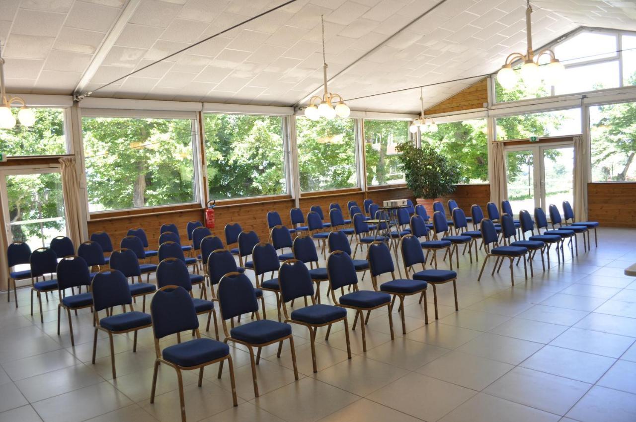 Domaine De La Barolliere Hotel Saint-Paul-en-Jarez Kültér fotó